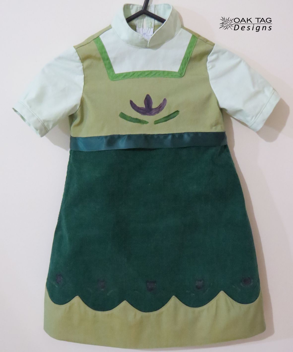 Frozens young Anna dress - OTD